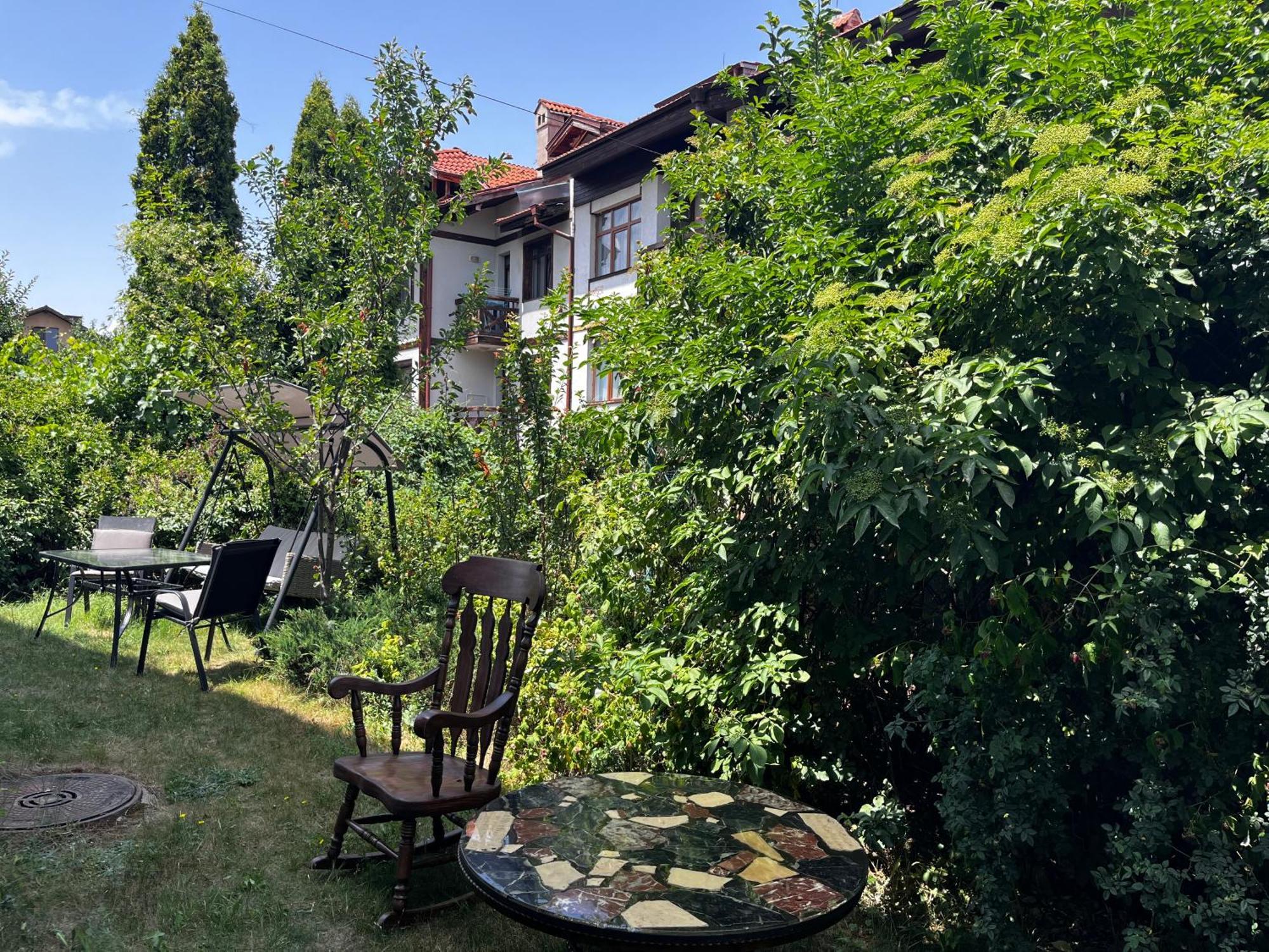 Cozy Mountain Apartament Near The Gondola Lift Bansko Exterior photo
